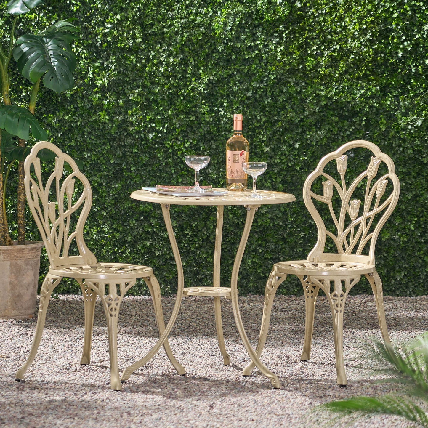 Nassau - Cast 3 Piece Bistro Set
