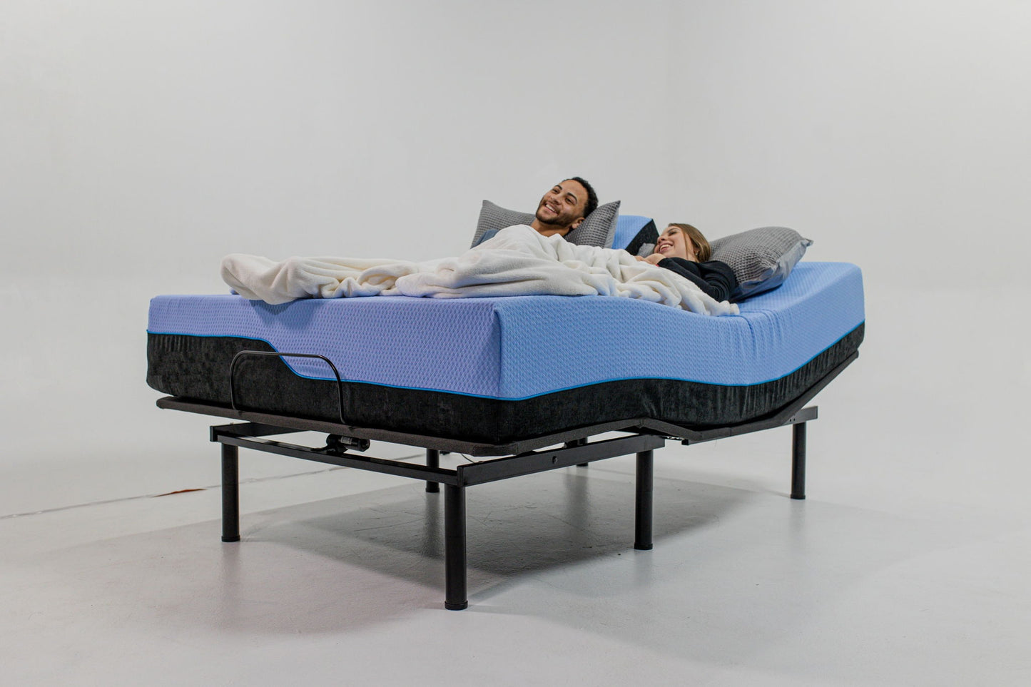 Refresh - 12" Queen Size Flex Head Memory Foam Hybrid Mattress And Adjustable Base Bundle - Blue