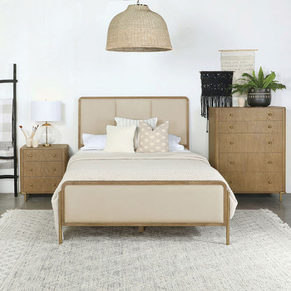 Benson - Panel Bed