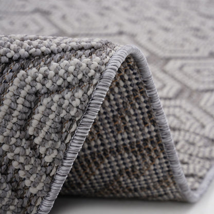 Guros - 8' X 10' Geometric Indoor / Outdoor Area Rug - Gray / White