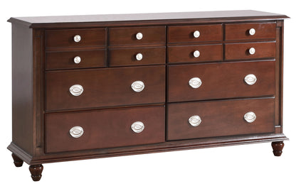 Elegant Traditional Dresser