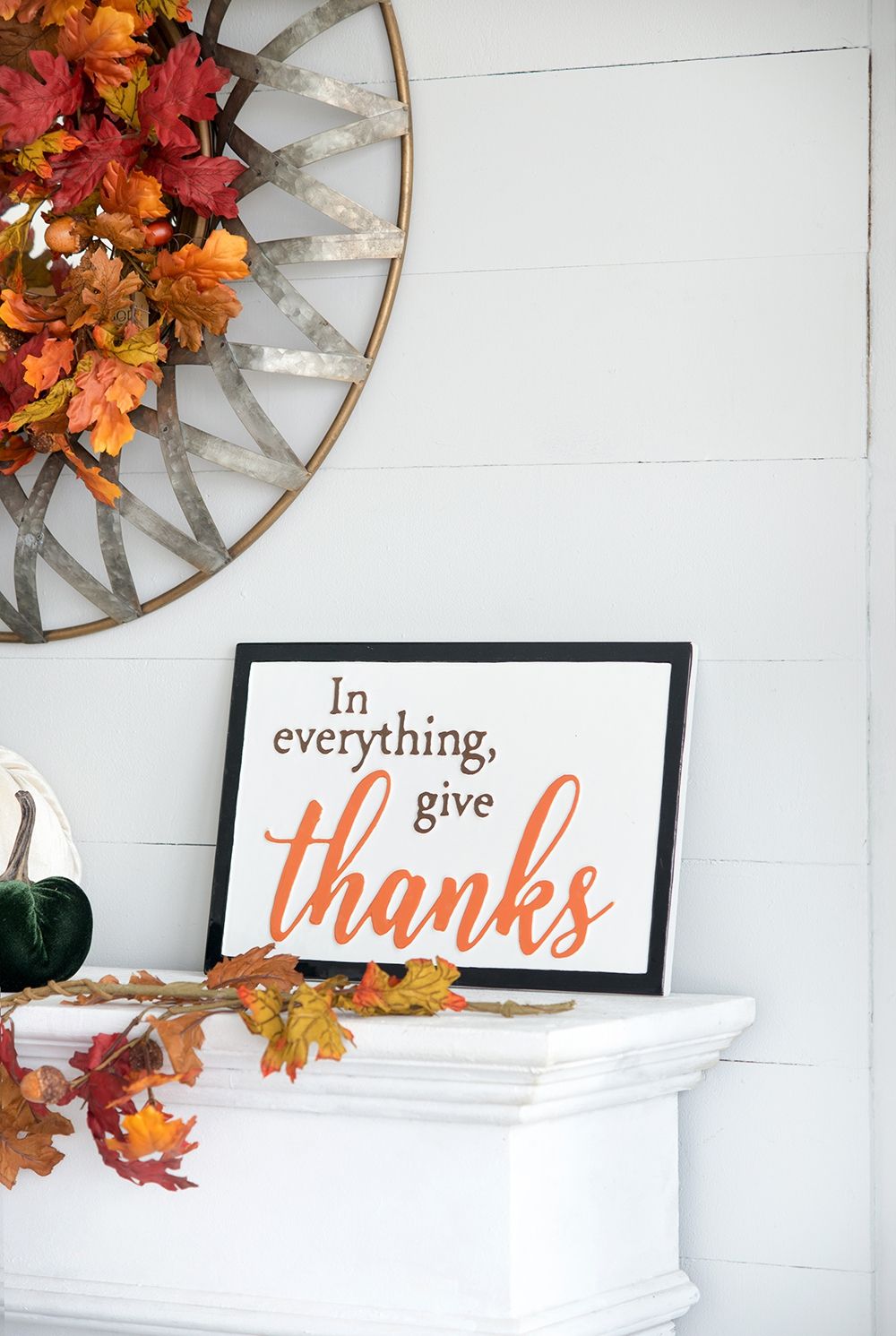Thanks Wall Sign, Wall Art Decor For Harvest Festival Fall Festival & Thanksgiving Table Decorations (Set of 2) - Black / Orange / White
