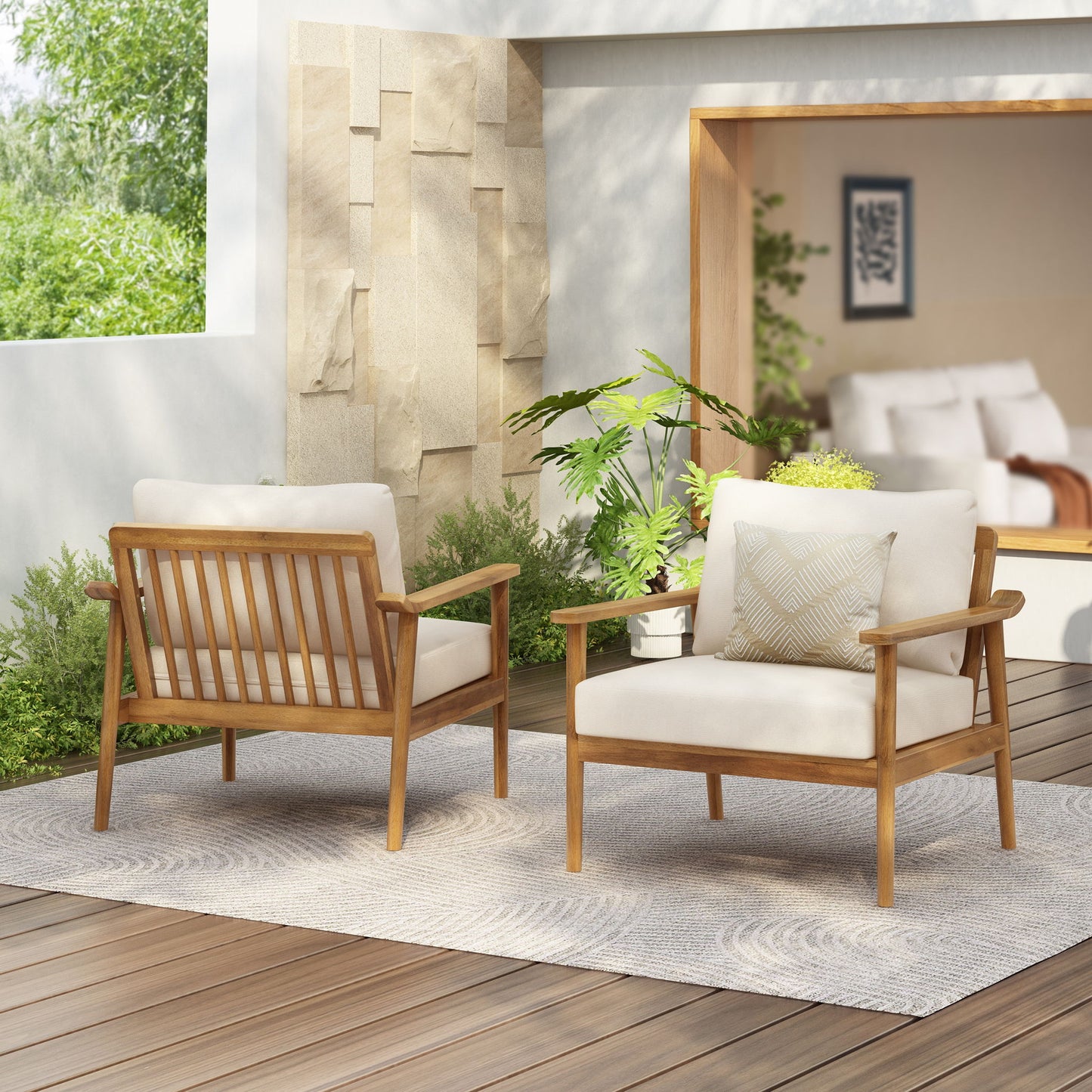 Modern Outdoor Lounge Chair With Cushions